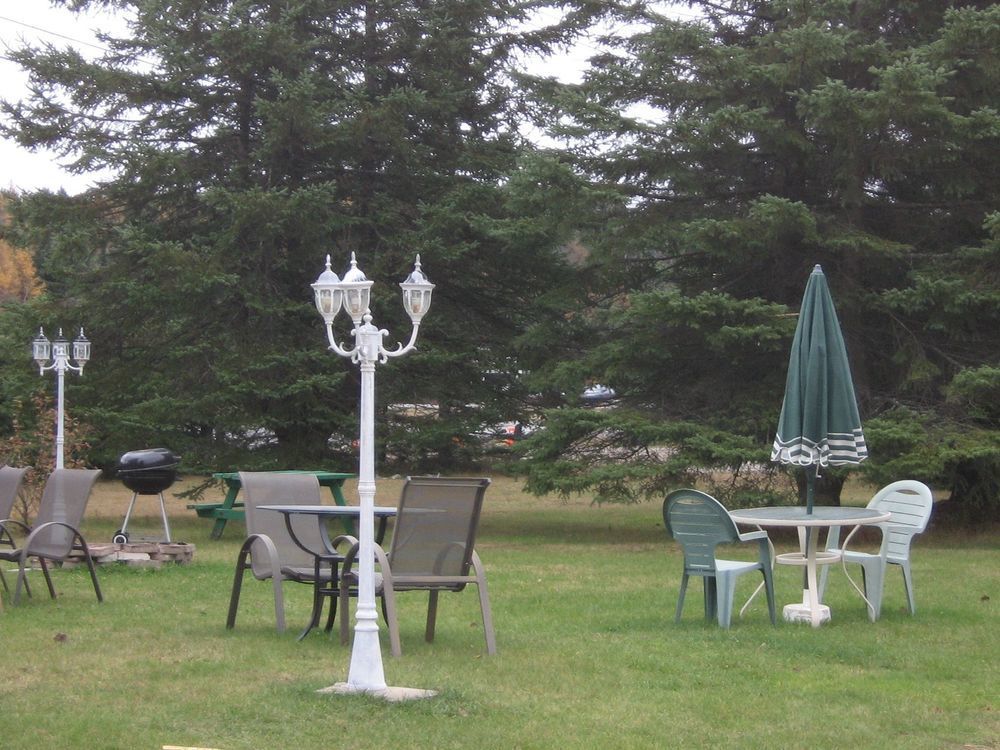 Motel 149 Mont-Tremblant Exterior photo
